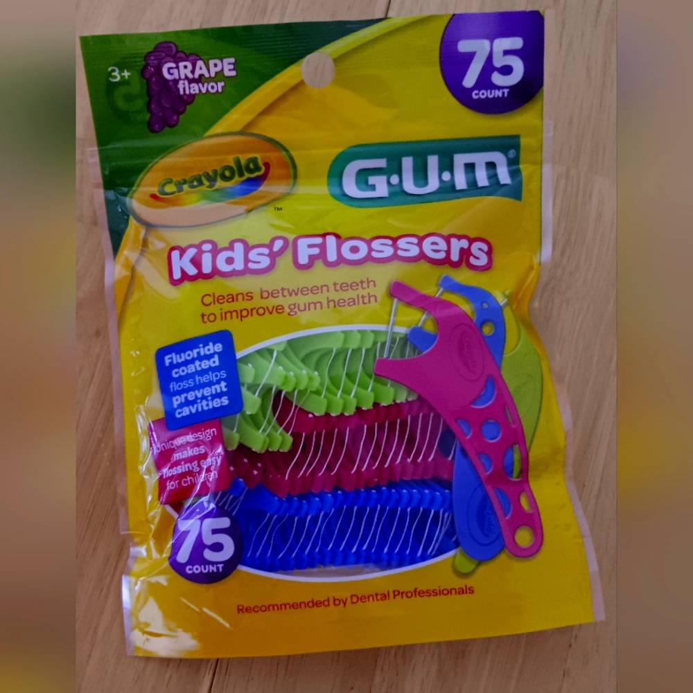 Crayola Kids Flossers Grape Flavor 🍇